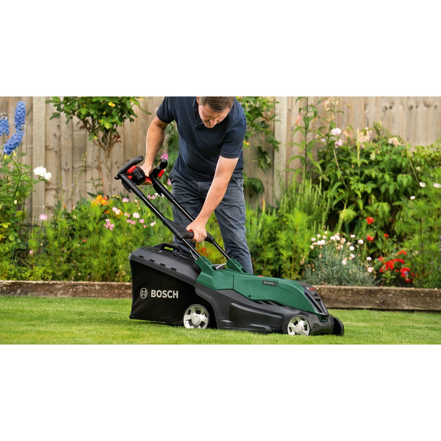 Tondeuse sans fil Bosch AdvancedRotak – Puissante et pratique