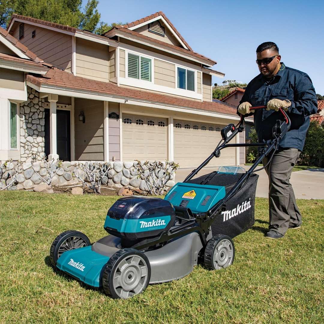 Tondeuse sans fil Makita LM002GZ 40V XGT – 53 cm, Brushless, Sans batterie