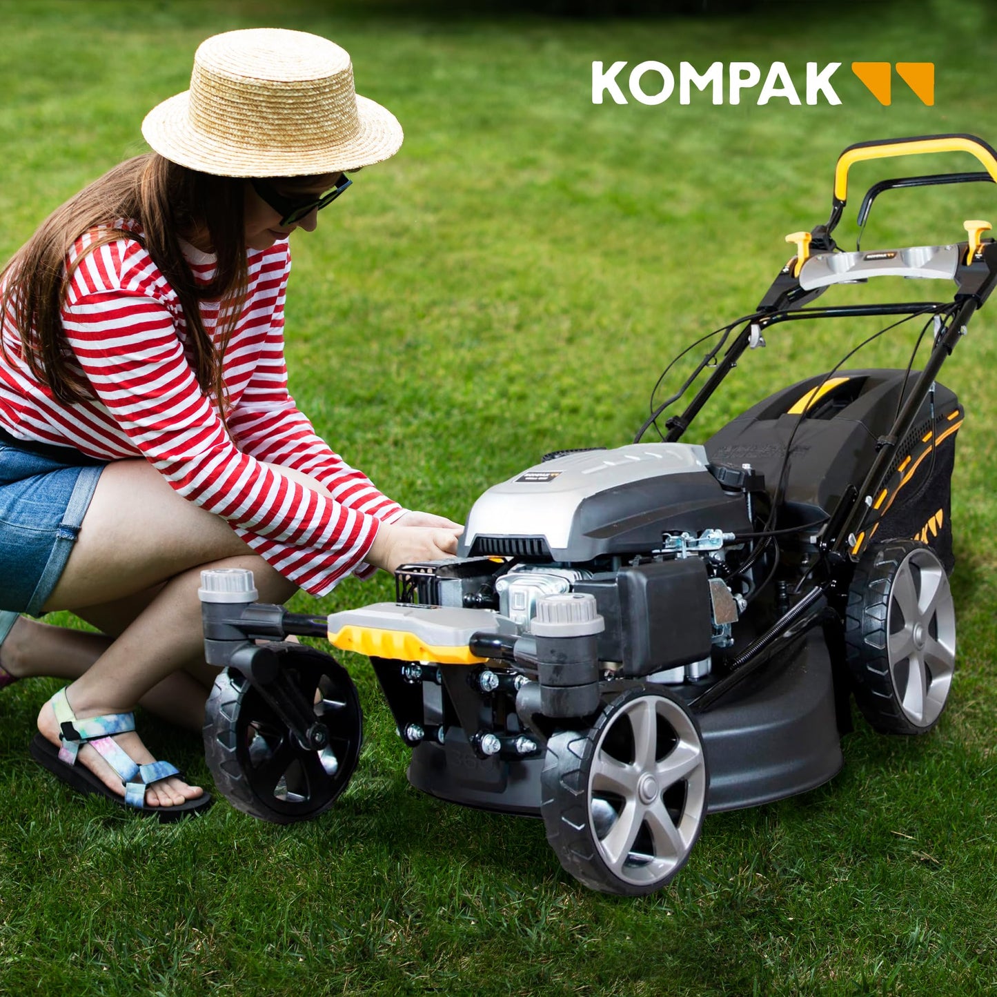 Tondeuse Kompak KP-KCC51E-SPZ – Mulching, Démarrage électrique, Rotation 360°